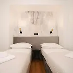 Апартаменты Lana Stobrec *